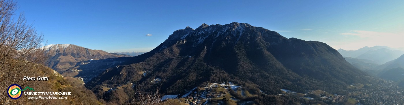 48 Valpiana tra il Monte Castello ad ovest e l'Alben ad est.jpg